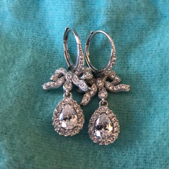 Jewelry - Gorgeous Earrings